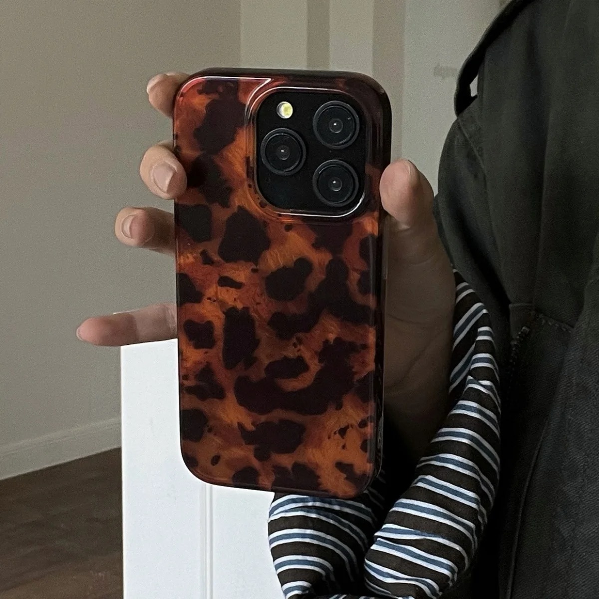 เคสโทรศัพท์ลายอำพันย้อนยุคแบบเ - Phone Cases Leopard Print บทวิจารณ์และราคา